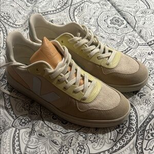 Veja Cream and White Casual Sneakers